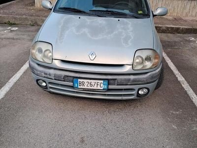 Renault Clio II