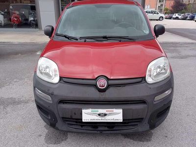Usata Fiat Panda 80 CV (58 kW) 2017 Rosso Furgone