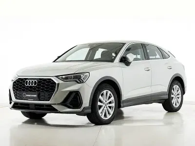 Usata Audi Q3 Sportback Business Plus 150 CV (110 kW) 2020 Argento SUV