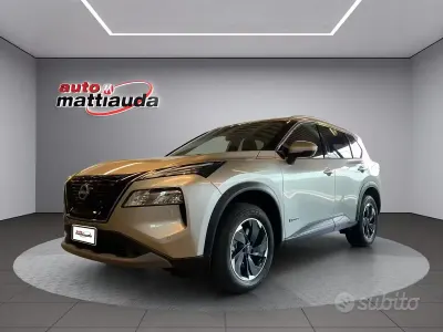 Usata Nissan X-Trail N-Connecta 213 CV (156 kW) 2025 Grigio SUV