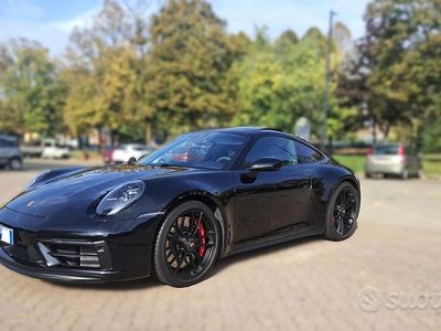 Porsche 911 Carrera GTS