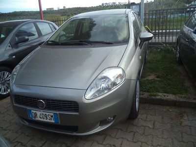 usata Fiat Grande Punto 1.3 MJT 90 CV 5 porte Dynamic