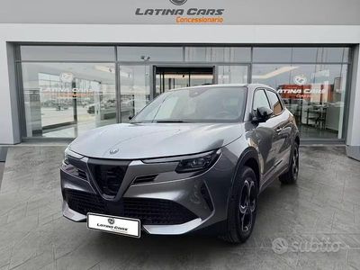 Usata Alfa Romeo Junior 145 CV (106 kW) 2025 Grigio SUV