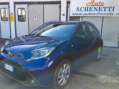 Usata Toyota Aygo X Trend 72 CV (52 kW) 2023 Blu SUV