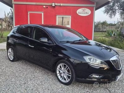 Usata Lancia Delta 120 CV (88 kW) 2008 Nero Utilitaria