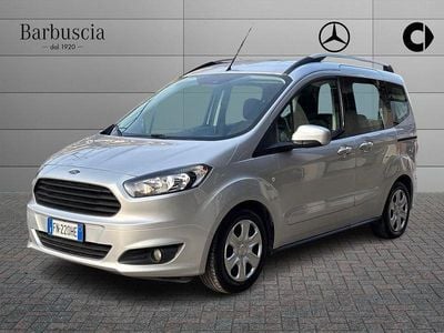 Usata Ford Tourneo Courier Sport 75 CV (55 kW) 2018 Argento Monovolume