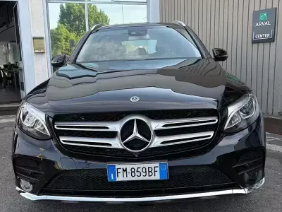 Usata Mercedes GLC250 Executive 204 CV (150 kW) 2017 Nero SUV