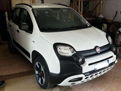 Occasion Fiat Panda Cross Cross 69 ch (50 kW) 2020 Blanc Citadine