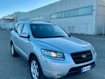 Usata Hyundai Santa Fe GLS 155 CV (114 kW) 2008 Grigio SUV