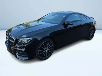 Usado Mercedes E400 Premium Plus 340 CV (250 kW) 2020 Negro Coupe