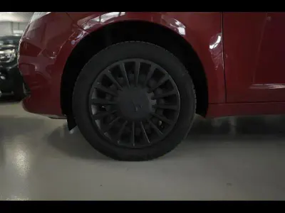 Usata Lancia Ypsilon 69 CV (50 kW) 2019 Grigio chiaro