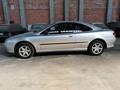 Usata Peugeot 406 Coupe 135 CV (99 kW) 1999 Grigio Coupé