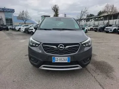 Usata Opel Crossland X Innovation 131 CV (96 kW) 2020 Grigio SUV