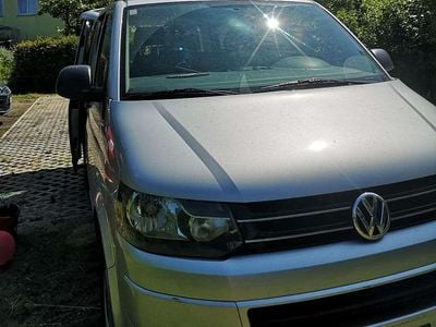 Usata VW Multivan Startline 140 CV (102 kW) 2011 Grigio Monovolume