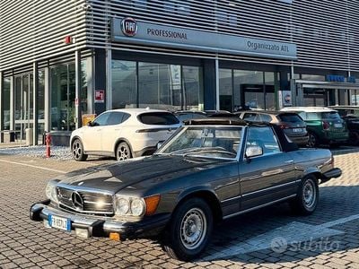 Usata Mercedes SL450 217 CV (159 kW) 1980 Grigio Coupé