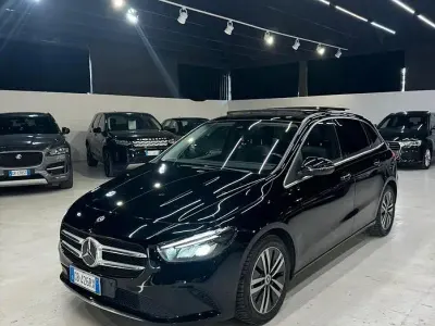 Usata Mercedes B180 116 CV (85 kW) 2020 Nero Monovolume