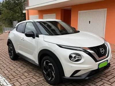 Usata Nissan Juke N-Connecta 114 CV (83 kW) 2024 Bianco SUV