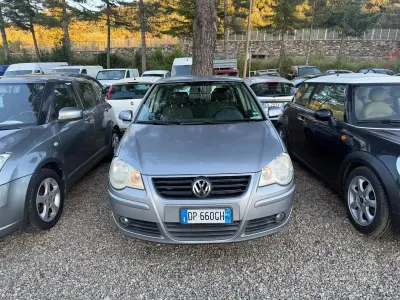 Usata VW Polo Trendline 69 CV (50 kW) 2006 Grigio Utilitaria