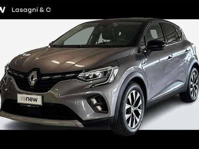 Usata Renault Captur Techno 94 CV (69 kW) 2023 Argento SUV