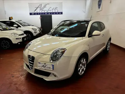 Usata Alfa Romeo MiTo Distinctive 120 CV (88 kW) 2014 Bianco Utilitaria