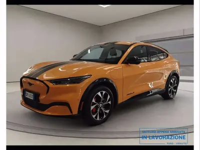 Usata Ford Mustang Mach-E Extended Range 216 kW (294 CV) 2023 Orange pulse SUV