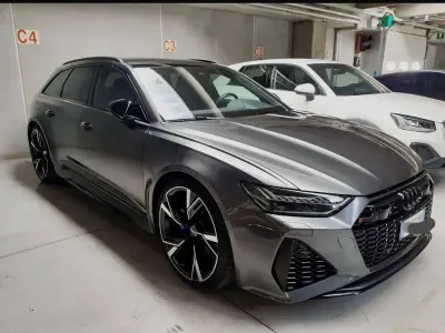 Usata Audi RS6 600 CV (441 kW) 2020 Grigio Station wagon