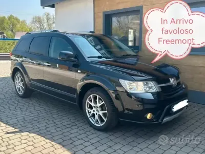 Usata Fiat Freemont 170 CV (125 kW) 2012 Nero SUV