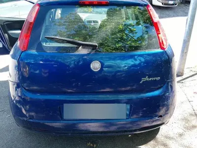 Usata Fiat Punto 75 CV (55 kW) 2007 Blu Utilitaria