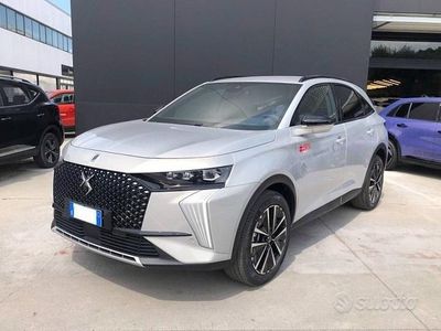 Nuova DS Automobiles DS7 Crossback 2025 Grigio SUV