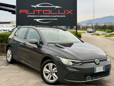 Occasion VW Golf VIII Style 116 ch (85 kW) 2022 Gris Berline