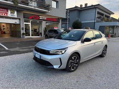 Usata Opel Corsa 101 CV (74 kW) 2025 Grigio Berlina