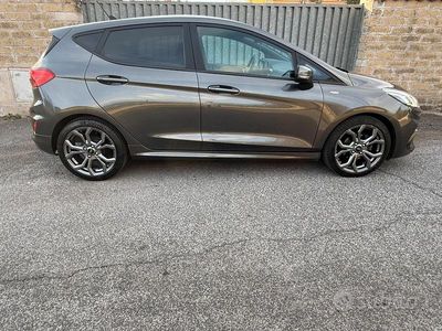 Usata Ford Fiesta ST-Line 2020 Grigio Utilitaria