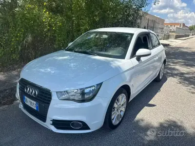 Usata Audi A1 90 CV (66 kW) 2012 Bianco Utilitaria