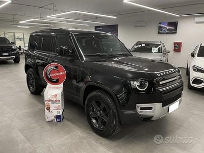 Usata Land Rover Defender HSE 200 CV (147 kW) 2020 Nero SUV