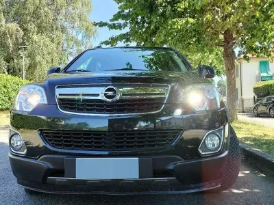 Usata Opel Antara Cosmo 163 CV (119 kW) 2014 Nero SUV