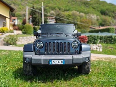 Usata Jeep Wrangler Sahara 177 CV (130 kW) 2008 Blu SUV