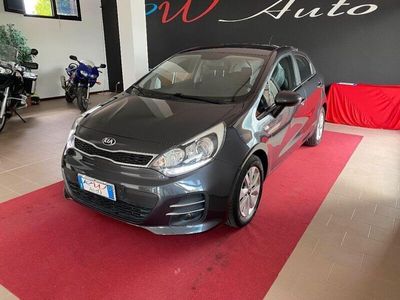 usata Kia Rio -- 1.2 CVVT 5p. Cool