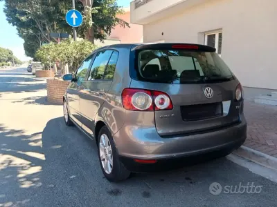 Usata VW Golf Plus 105 CV (77 kW) 2006 Grigio Monovolume