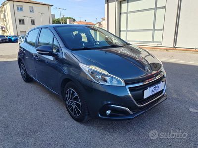 usata Peugeot 208 bluehdi active neopatentati