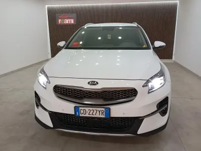 Usata Kia XCeed 135 CV (99 kW) 2021 Bianco SUV