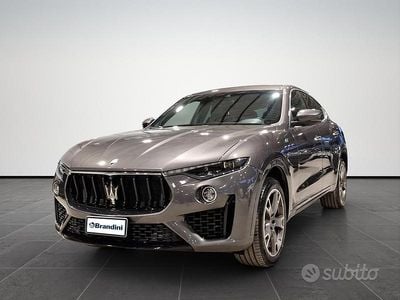 Usata Maserati Levante GT 330 CV (242 kW) 2022 Grigio SUV