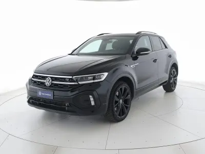 Usata VW T-Roc R-line 150 CV (110 kW) 2023 Deep black perlato SUV