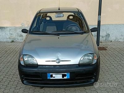 Usata Fiat 600 Active 54 CV (39 kW) 2006 Grigio Utilitaria