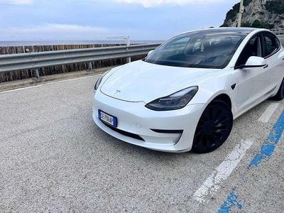 Usata Tesla Model 3 Performance 155 kW (211 CV) 2021 Bianco Berlina