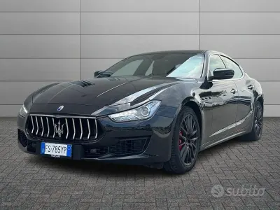 Usata Maserati Ghibli 275 CV (202 kW) 2018 Nero Berlina