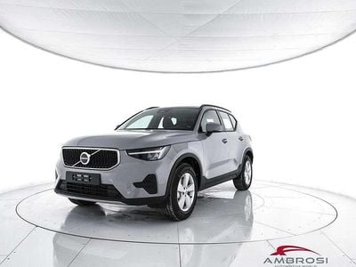 Nuova Volvo XC40 163 CV (119 kW) 2026 Vapour grey SUV