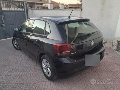 Usata VW Polo 95 CV (69 kW) 2019 Nero Utilitaria