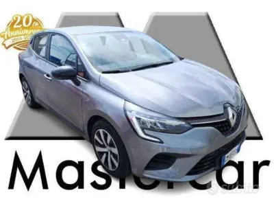 Usata Renault Clio V Equilibre 91 CV (66 kW) 2023 Grigio Berlina