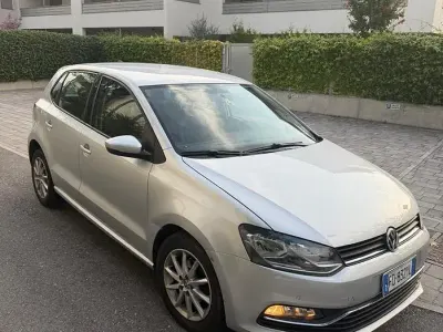 Usata VW Polo 90 CV (66 kW) 2016 Grigio Berlina