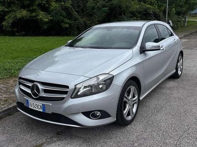 Usata Mercedes A180 Premium 109 CV (80 kW) 2014 Argento Berlina